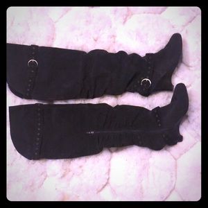 Be a Naughty Monkey!